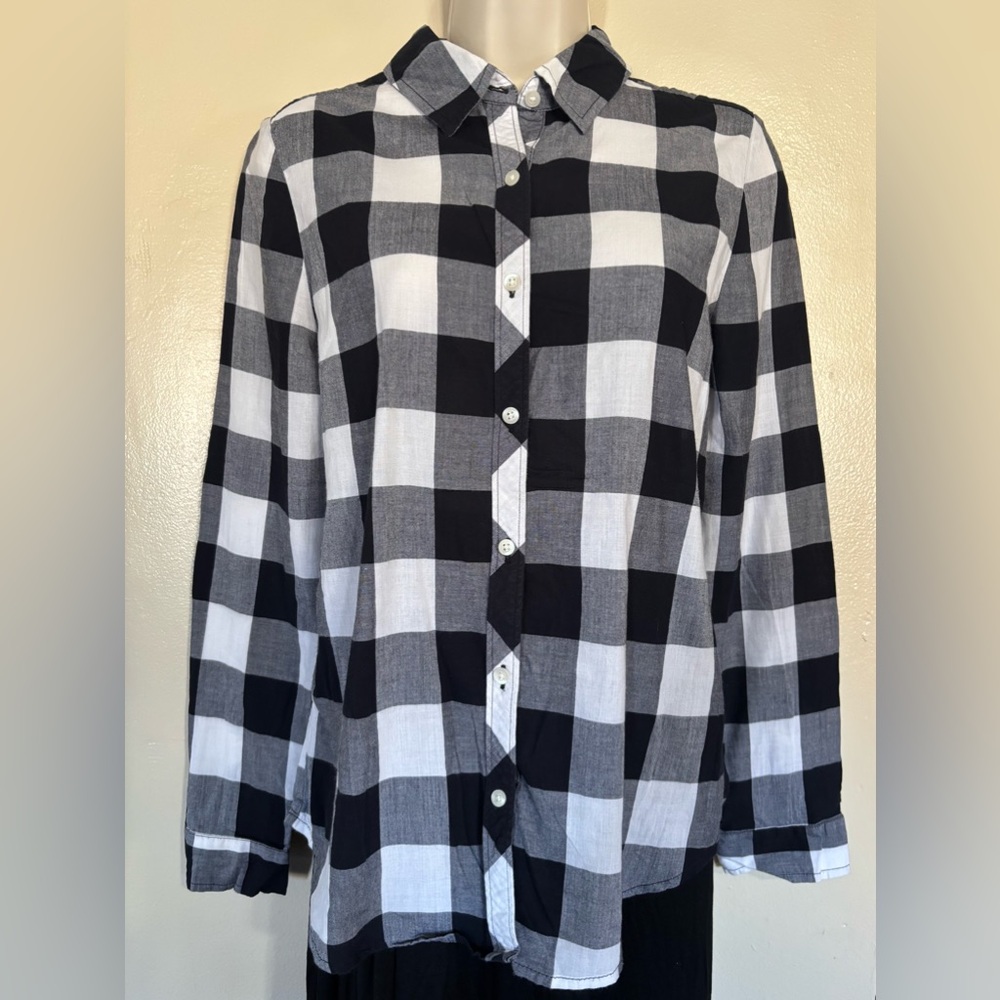 Abound Women's Small Checkered Long Sleeve Shirt